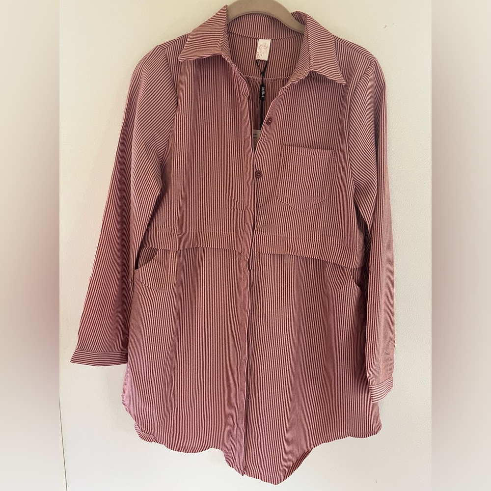 Sicily Oversized long sleeved shirt. Size Small